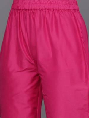 Women Fuchsia Bandhani Printed Regular Gotta Patti Kurta with Trousers & With Dupatta 4