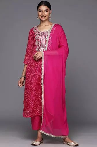 Women Fuchsia Bandhani Printed Regular Gotta Patti Kurta with Trousers & With Dupatta