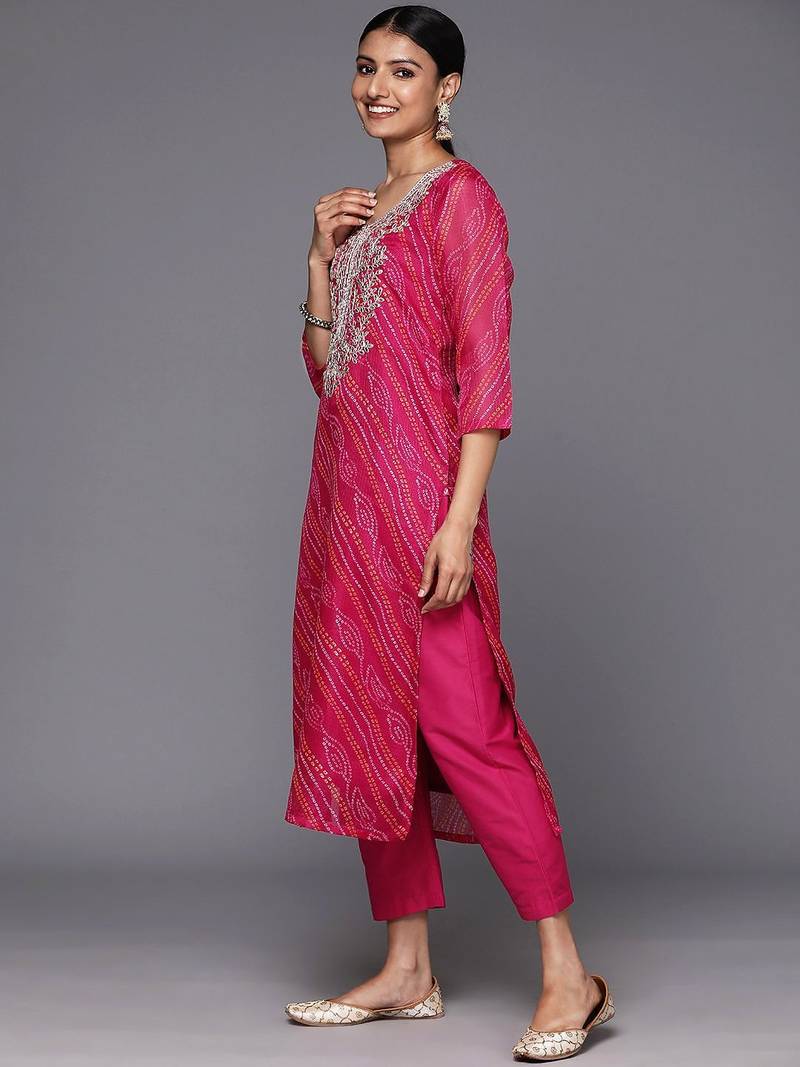 Women Fuchsia Bandhani Printed Regular Gotta Patti Kurta with Trousers & With Dupatta