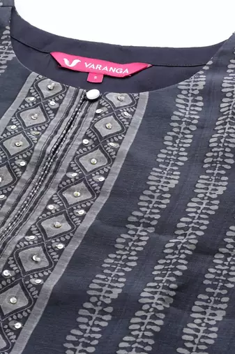 Women Printed Regular Sequinned Chanderi Silk Kurta with Trousers & With Dupatta
