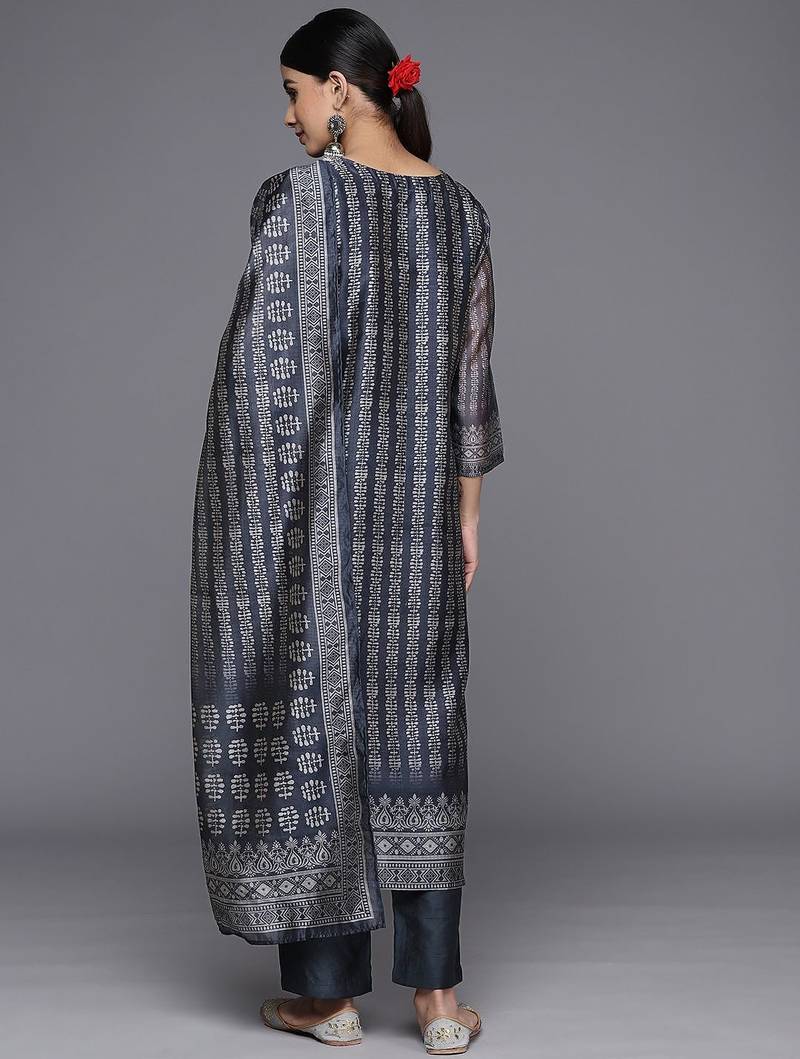 Women Printed Regular Sequinned Chanderi Silk Kurta with Trousers & With Dupatta