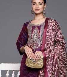 Floral Embroidered Gotta Patti Kurta with Trousers & With Dupatta