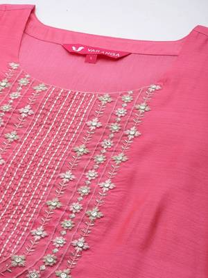 Women Pink Yoke Design Kurta with Trousers & With Dupatta 3