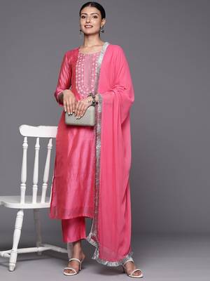 Women Pink Yoke Design Kurta with Trousers & With Dupatta 8