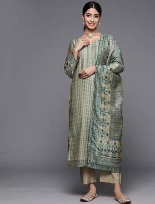 Ethnic Motifs Printed Chanderi Silk Kurta With Trousers & With Dupatta 5
