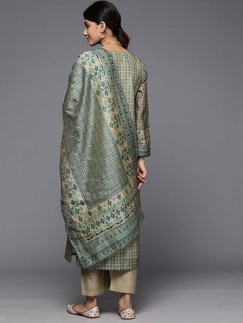 Ethnic Motifs Printed Chanderi Silk Kurta With Trousers & With Dupatta