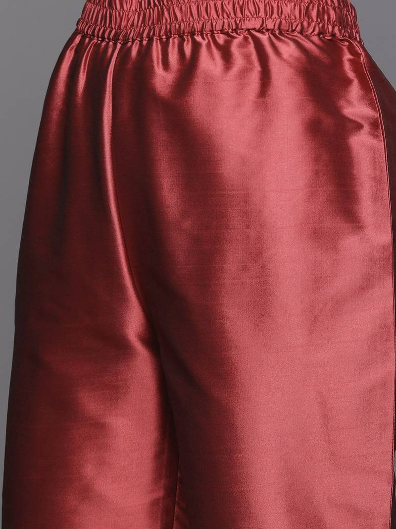 Women Sweetheart Neck Kurta With Trousers & Dupatta
