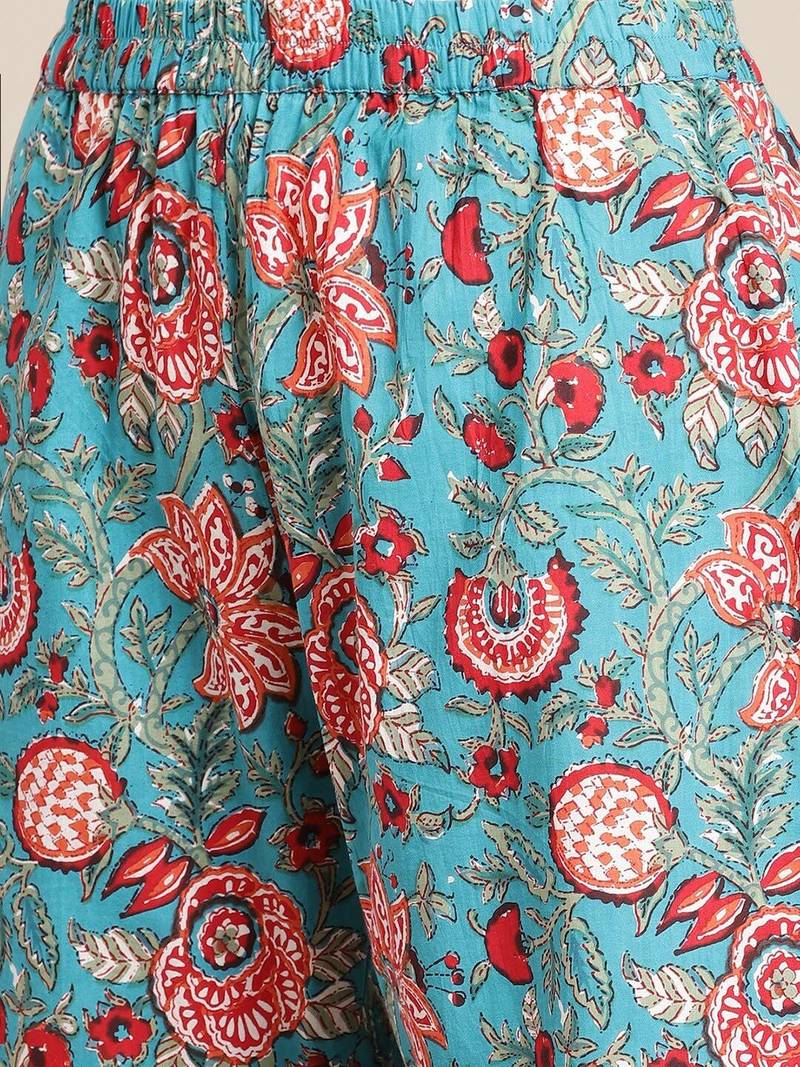 Women Blue Floral Printed Empire Pure Cotton Kurti with Sharara & With Dupatta