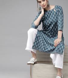 Women Blue Ethnic Motifs Printed Kurta with Trousers