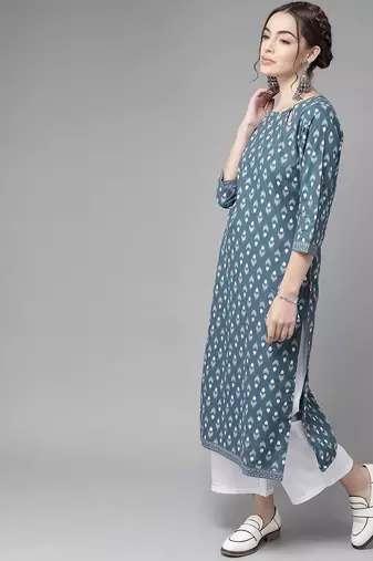 Women Blue Ethnic Motifs Printed Kurta with Trousers