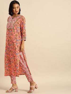 Women Multicoloured Printed Kurta with Trousers & Dupatta 5