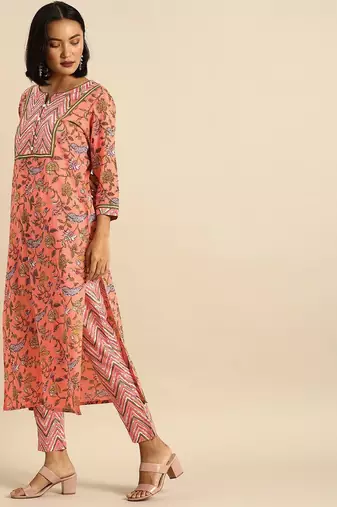 Women Multicoloured Printed Kurta with Trousers & Dupatta