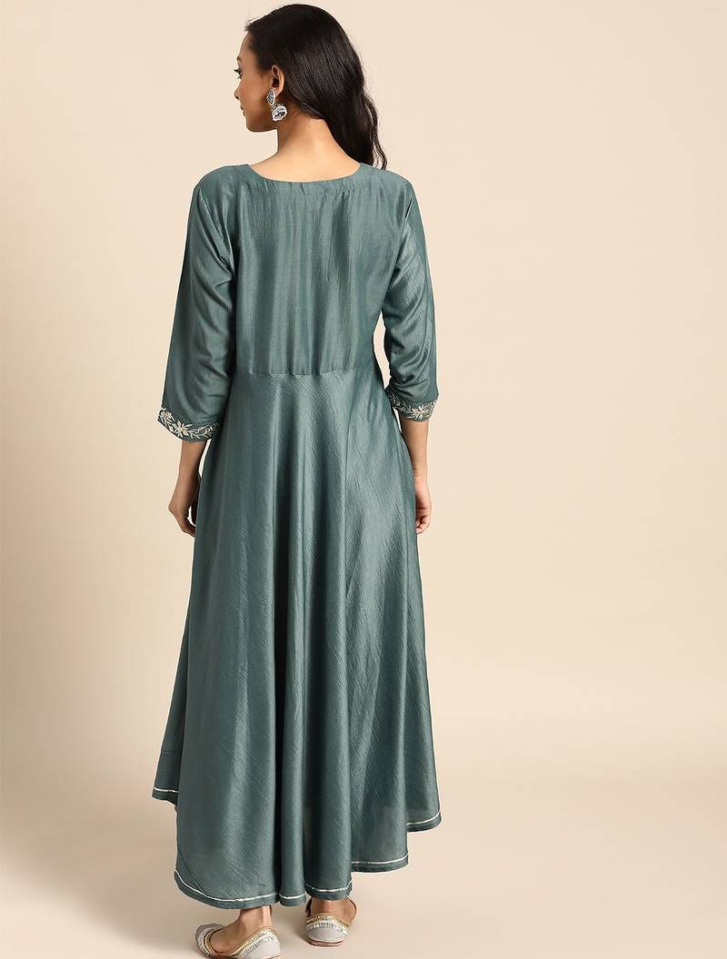 Women Teal Green Embroidered Kurta with Trousers