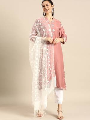 Women Rose & White Embroidered Kurta Set 1