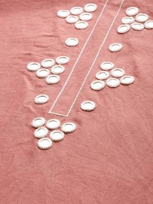 Women Rose & White Embroidered Kurta Set 2