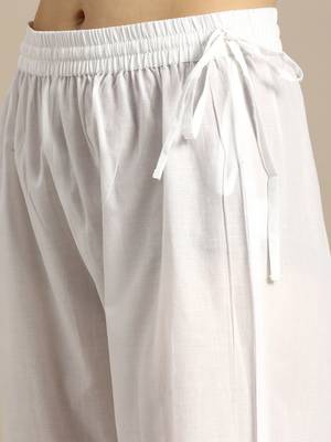 Women Rose & White Embroidered Kurta Set 3
