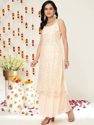 Floral Embroidered Sequinned Straight Kurta & Sharara With Dupatta 5