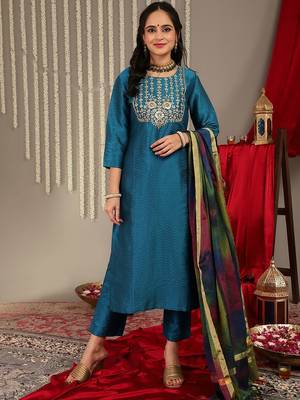Women Teal Zari Embroidered Yoke Kurta with Trouser & dupatta 1
