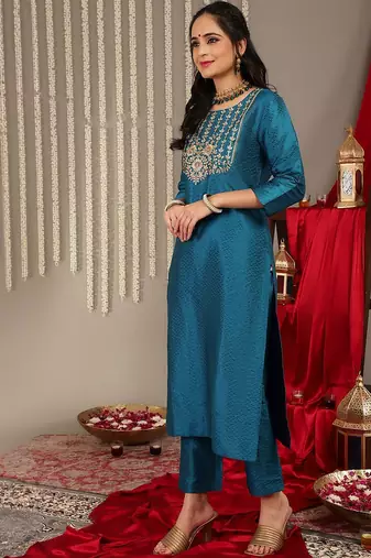 Women Teal Zari Embroidered Yoke Kurta with Trouser & dupatta