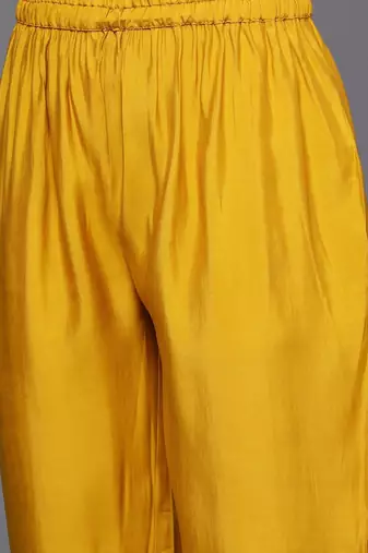 Ethnic Motifs Embroidered Regular Thread Work Kurta With Trousers & Dupatta