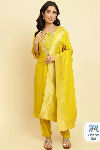 Floral Embroidered Regular Kurta with Trousers & Dupatta