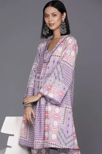 Ethnic Motifs Printed Regular Kurta with Trousers