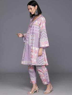 Ethnic Motifs Printed Regular Kurta with Trousers 5