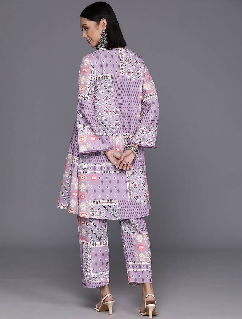 Ethnic Motifs Printed Regular Kurta with Trousers