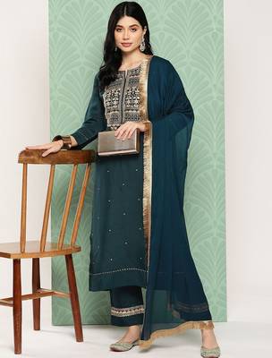 Women Floral Yoke Design Regular Kurta with Trousers & With Dupatta 1