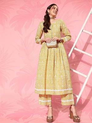 Women Ethnic Motifs Printed Empire Pure Cotton Kurta with Trousers 1