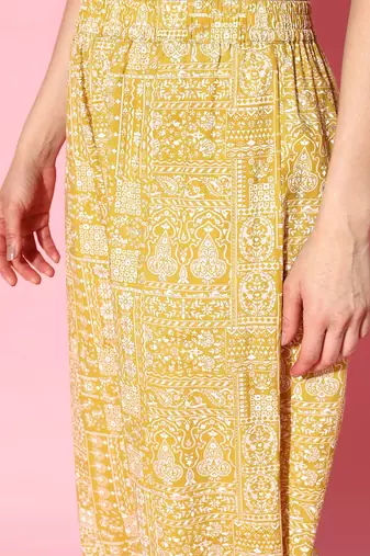 Women Ethnic Motifs Printed Empire Pure Cotton Kurta with Trousers