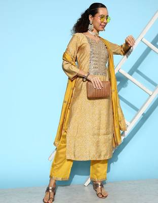 Women Mustard Yellow Ethnic Motifs Embroidered Sequinned Kurta Set 1