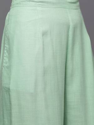 Women Green Kurta with Palazzos & With Dupatta 3