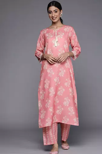 Women Pink & Off-White Floral Printed Kurta with Trousers