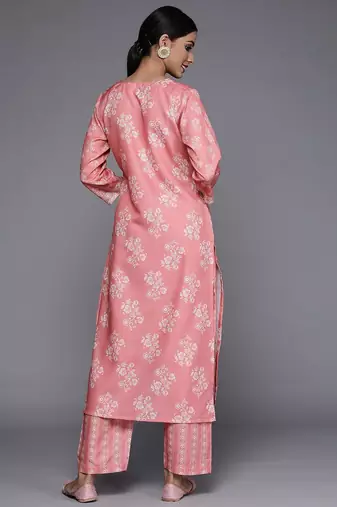 Women Pink & Off-White Floral Printed Kurta with Trousers