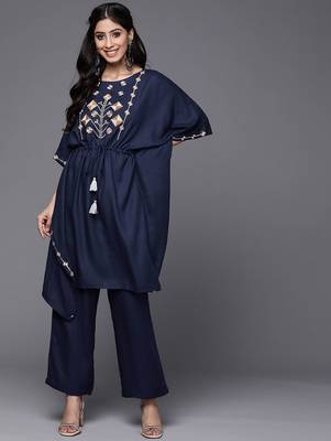 Women Navy Blue Yoke Design Thread Work Pure Cotton Kurta with Trousers 1