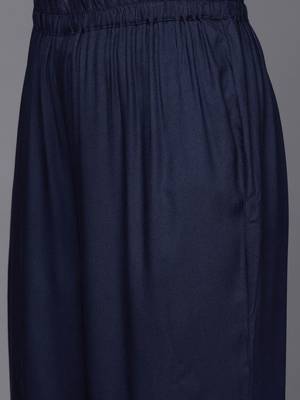 Women Navy Blue Yoke Design Thread Work Pure Cotton Kurta with Trousers 3