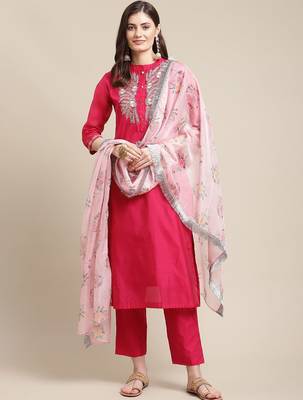 Women Magenta Floral Chanderi Silk Kurta with Trousers & With Dupatta 1