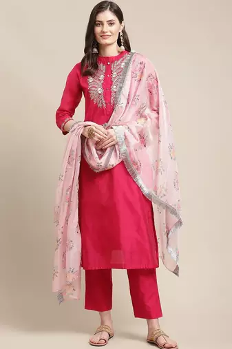 Women Magenta Floral Chanderi Silk Kurta with Trousers & With Dupatta