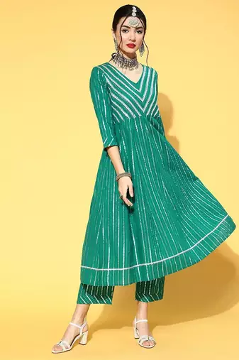 Women Green & Silver Striped Gotta Patti Kurta Set