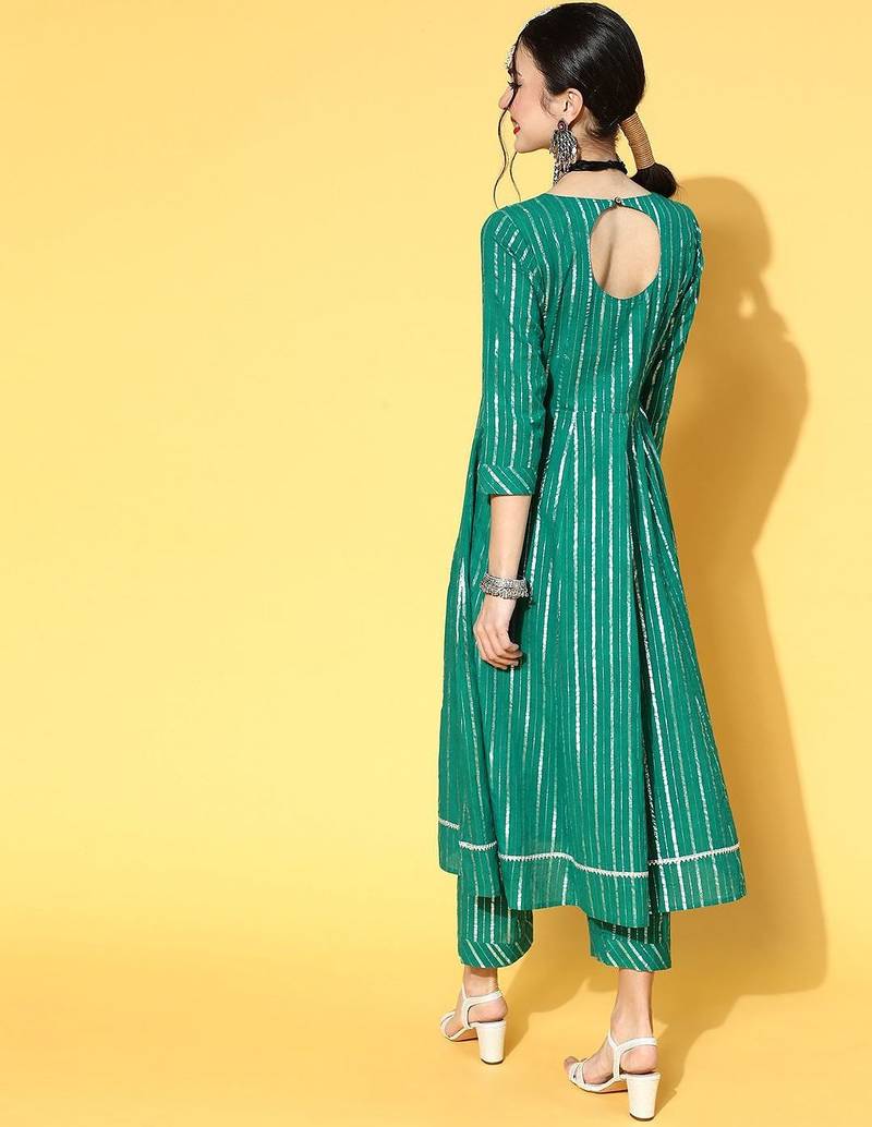 Women Green & Silver Striped Gotta Patti Kurta Set