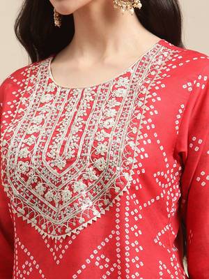 Women Red Bandhani Printed Kurta with Palazzos 6