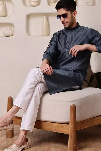 Grey color graceful ethnic kurta payjama for men's festive looks