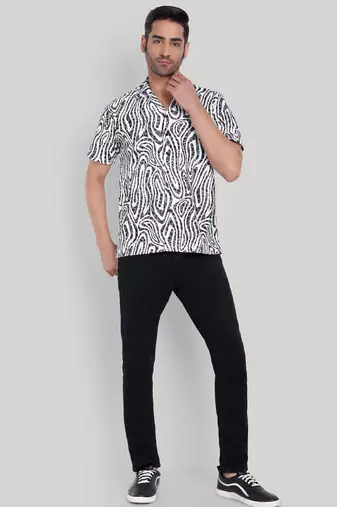 Black color smart cotton blended  designer printed graceful casual shirt