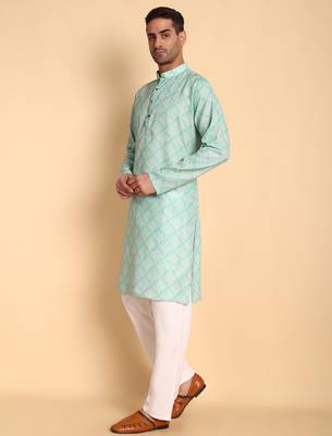 Green color beautiful printed smart ceremonial kurta payjama 4