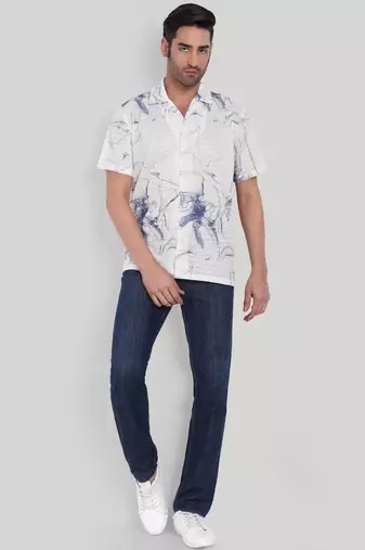 White color smart printed casual shirt for men