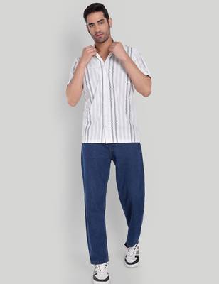 White color smart printed casual shirt for men 3