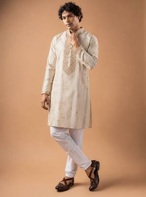 Smart heavy emnroidered viscose silk graceful kurta payjama 3