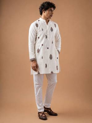 Smart heavy emnroidered viscose silk graceful kurta payjama 4