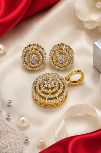 Gold floral cz pendant set